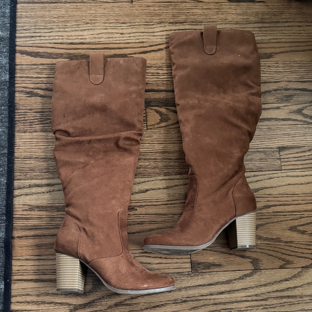 NWOT Brown Suede Knee-High Boots